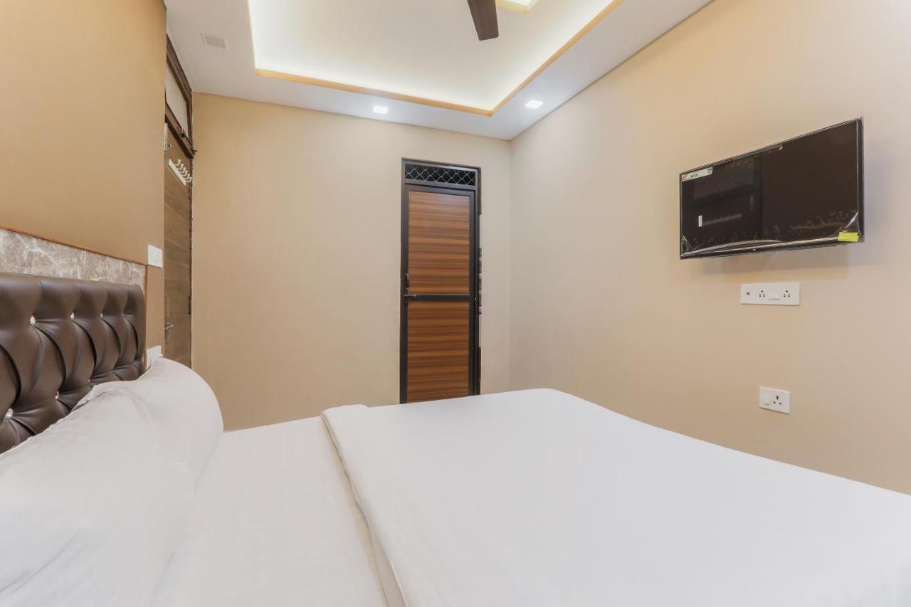 Oyo Tripureswari Guest House Purí Exteriér fotografie